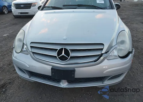 2006 Mercedes-Benz R 500 4Matic z USA, uszkodzony, nr VIN 4JGCB75E26A024559